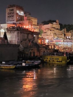 Evening Aarti at Dashaswamedh Ghat, Varanasi